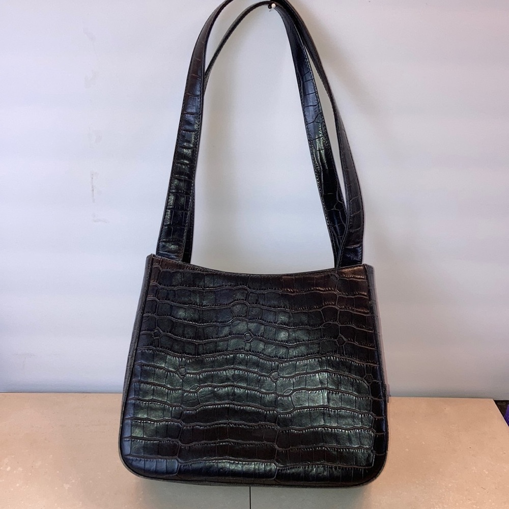 Bally black leather embossed shoulder bag Vintage excellent condition